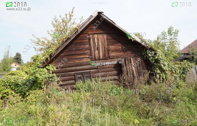 2019 Старый крестьянский амбар при доме 5
на улице 3-я Пятилетка в городе Гороховце Владимирской области