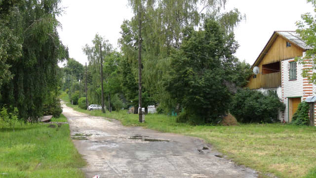 2012 Улица Калинина в городе
Гороховце Владимирской области в районе дома 4