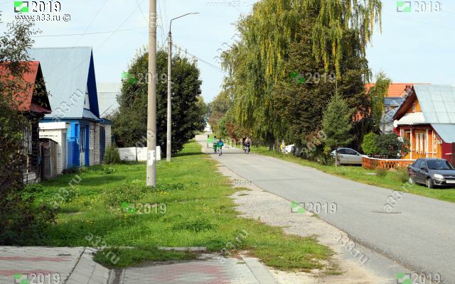 2019 Улица Луначарского в городе Гороховце Владимирской области в районе дома 44