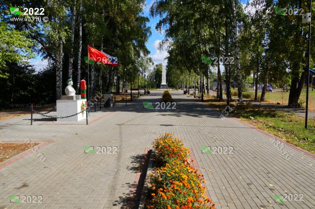 2022 Группа военных памятников; набережная братьев Лосевых, город Собинка, Владимирская область