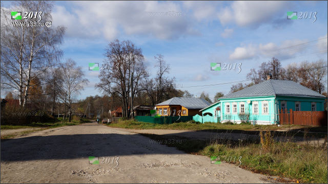 Вид главной улицы села Давыдово в районе дома 24 2013 Камешковский район Владимирская область