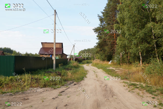 2022 Улица Сосновая в деревне Головино Киржачского района Владимирской области в районе дома 2