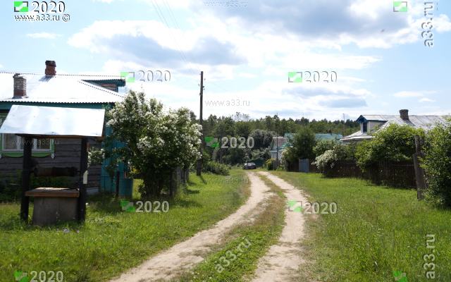 2020 Застройка главной улицы деревни Мещера Собинского района Владимирской области в районе дома 16