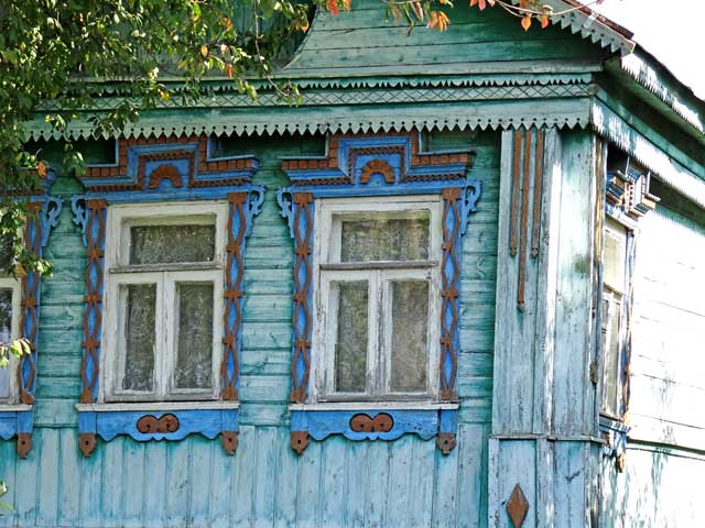 2025 деревянные наличники старого дома деревня Байгуши Судогодского района Владимирской области