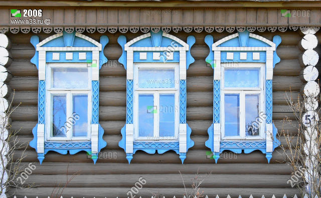 Дом 51 улица Садовая посёлок Пировы Городищи Вязниковского района Владимирской области Деревянные наличники окон