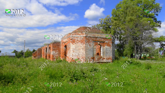 2012 Вид на Троицкую церковь с юго-востока село Чёково Юрьев-Польского района Владимирской области