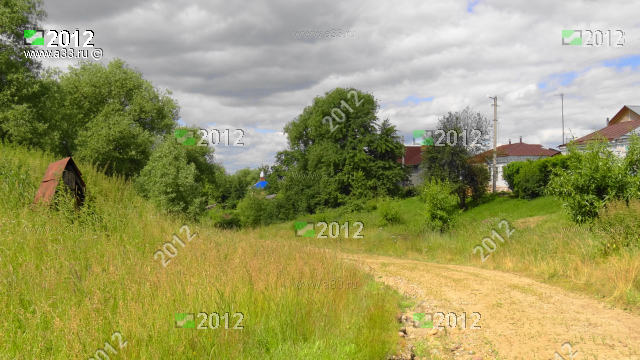 2012 1-я улица в районе дома 11 село Чёково Юрьев-Польского района Владимирской области
