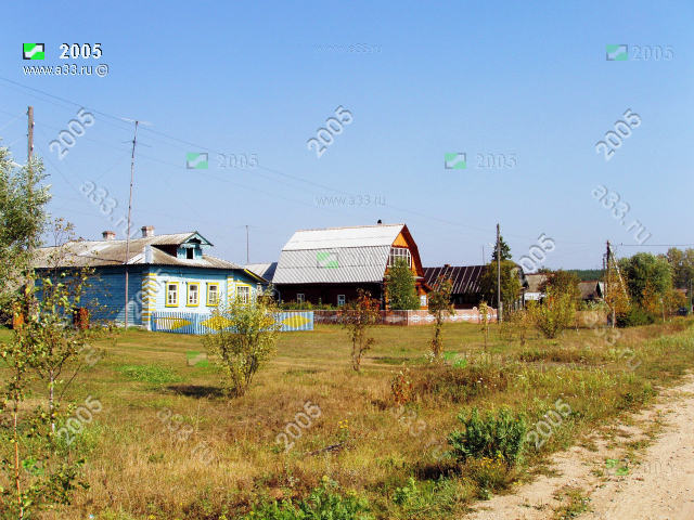 2005        -   