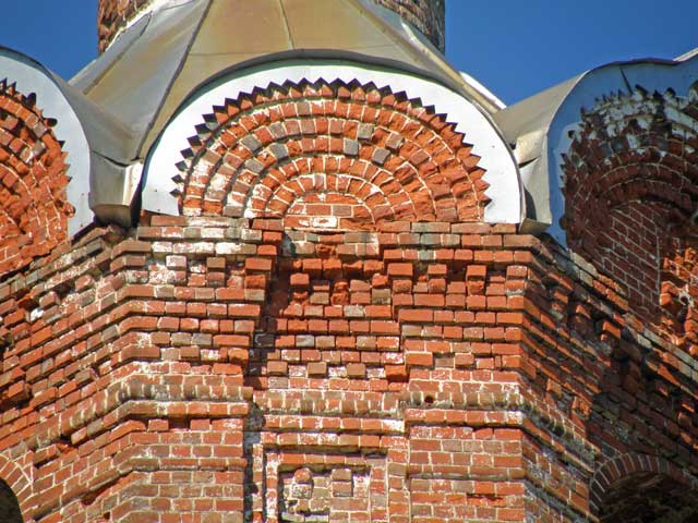 2011 кокошники завершения колокольни село Афанасьевское Шуйского района Ивановской области