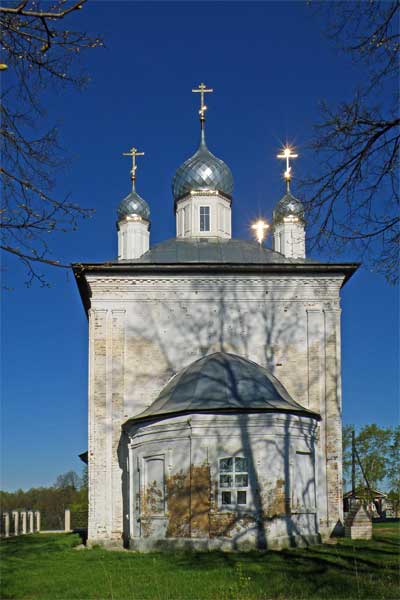 восточный фасад Воскресенской церкви