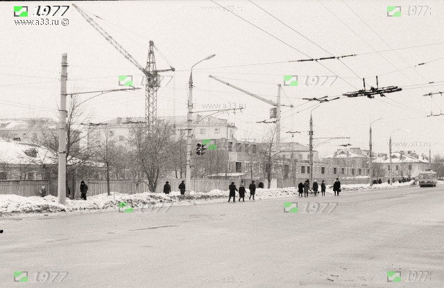     84     . 1970-